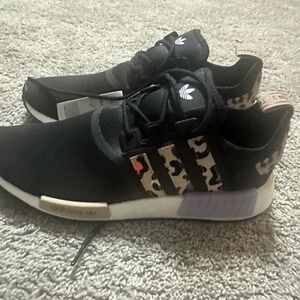 Adidas Black Sneakers with Leopard Print Accents NEW IN BOX